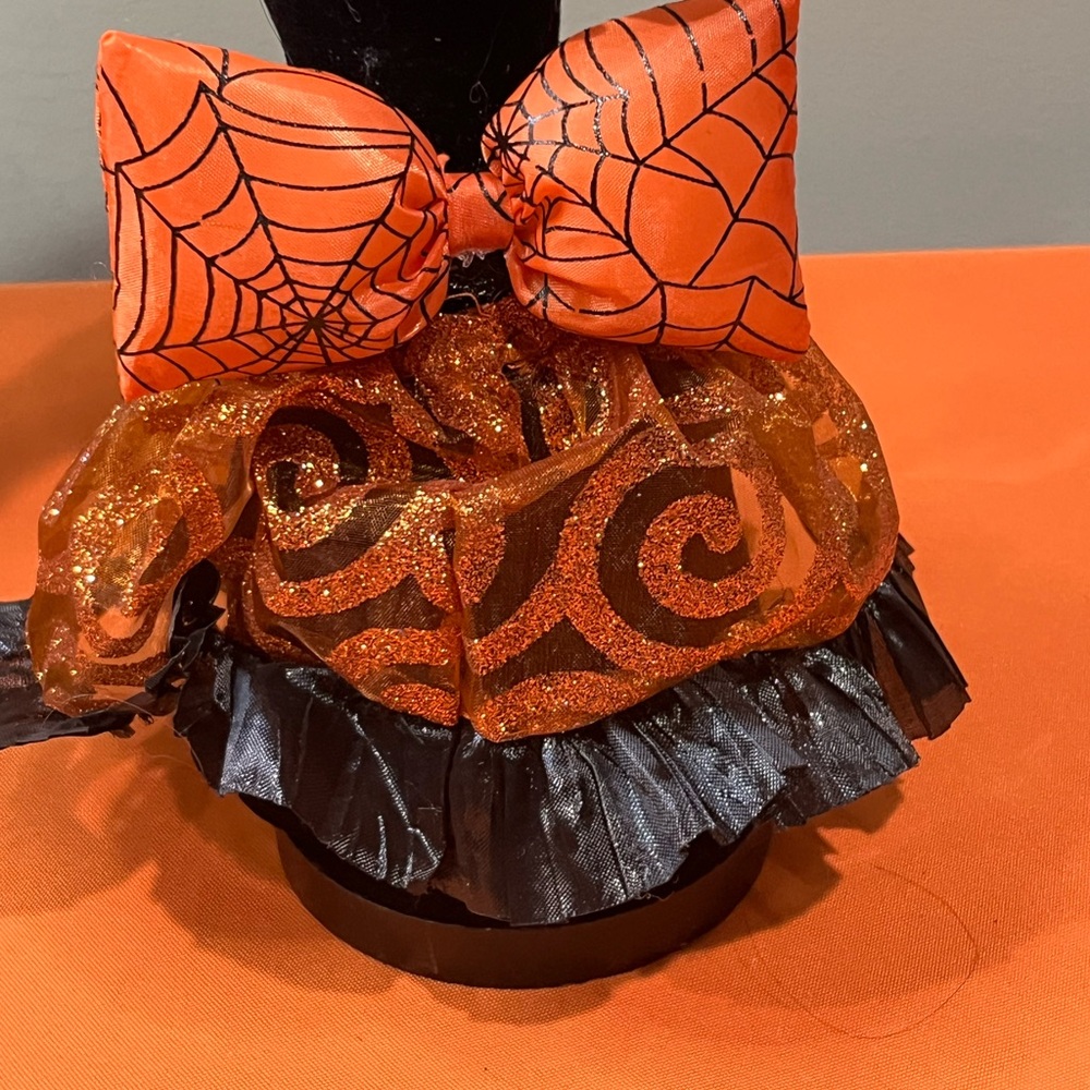 6/$25Festive Skeleton Figurine in Black and Orange - Picture 10 of 12